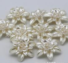 巧手匠心，藝境花葉 工藝品中的自然美學